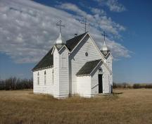 View of church looking northwest, 2008.; Government of Saskatchewan, Marvin Thomas, 2008.