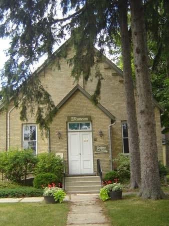 Façade, Quaker Meeting House, 2007