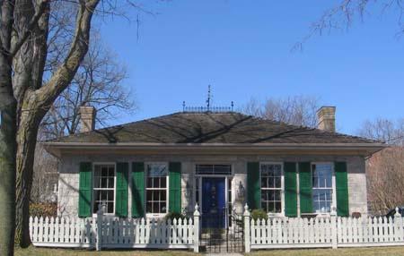 Façade of the Perry-Scroggie House, 2007