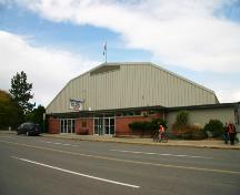 Exterior view of the Memorial Arena, 2007; City of Kamloops, 2007