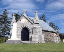 Chapelle funéraire Montour-Malhiot; Conseil du patrimoine religieux du Québec, 2003