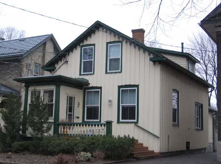South and East Elevations of 222 Mary Street
