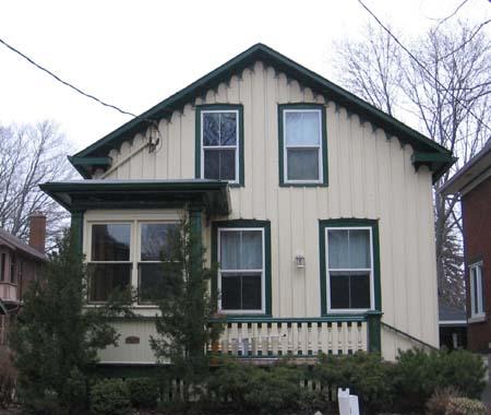 Façade of 222 Mary Street