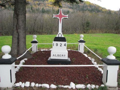 Albert Cross