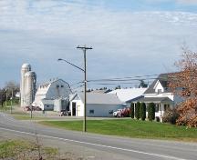 Photo de la ferme à partir de la rue Principale; Madawaska Planning Commission