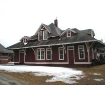 Rear elevation, Chester Train Station, Chester, Nova Scotia, 2007.; Heritage Division, Nova Scotia Department of Tourism, Culture and Heritage, 2007