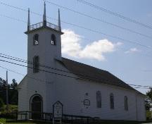 Front elevation with side elevation profile, St. Barnabas Anglican Church, Blandford, Nova Scotia, 2007.; Heritage Division, Nova Scotia Department of Tourism, Culture and Heritage, 2007.
