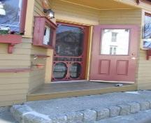 Front entrance, Charlotte Lane Café, Shelburne, Nova Scotia, 2007.
; Heritage Division, NS Dept of Tourism, Culture and Heritage, 2007