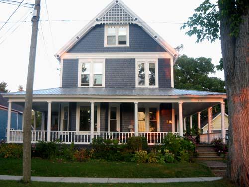 216, avenue Odell, la façade avant