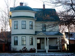 24 Waterloo Row, south side of the street