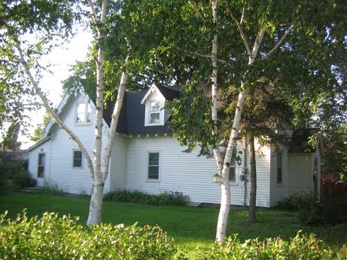 Caretaker's Cottage - Side view