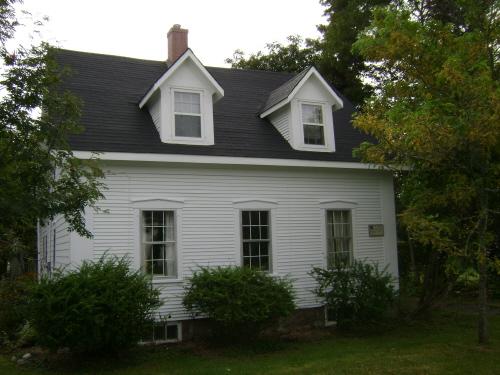 Stevenson Residence - Front View