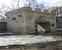 View, from the northeast, of Upper Fort Garry Gate, Winnipeg, 2005; Historic Resources Branch, Manitoba Culture, Heritage, Tourism and Sport, 2005