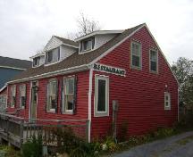 This photograph shows the side view of the Doon Residence, 2008; Town of St. Andrews