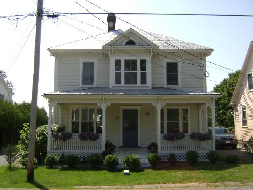 Frank Gilman House - Front façade