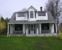 This photograph shows the front façade of the residence, 2009; Town of St. Andrews