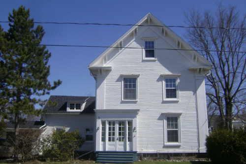 Chase Residence - Front façade
