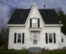 This photograph shows the front façade of the residence, 2008; Town of St. Andrews