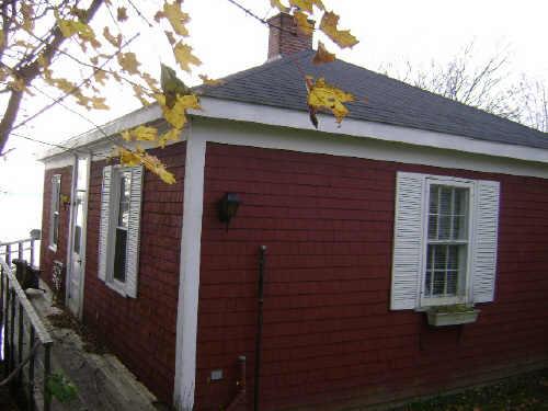 Red Cliff - Contextual view