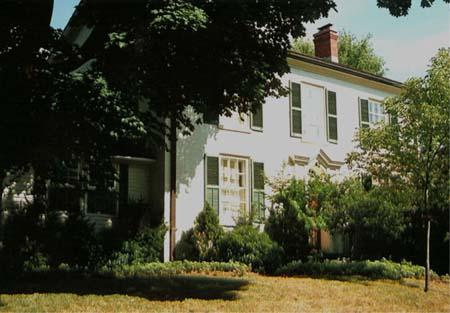 Northeast corner, 31 King Street South, 2007