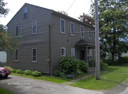 McCurdy Residence - Side view