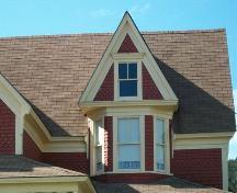 Captain Snow House, Port Wade, N.S., Queen Anne Revival tower pediment, 2009.; Heritage Division, NS Dept. of Tourism, Culture and Heritage, 2009