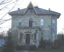 Of note is the centre gable.; Kayla Jonas, 2007.