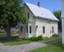 Cette photographie montre la vue globale de l'édifice, 2009; Town of St. Andrews