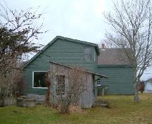 Rear elevation of the Edmund Ellis House, Port Maitland, Yarmouth County, NS, 2006.; Heritage Division, NS Dept. of Tourism, Culture & Heritage, 2006