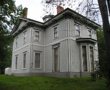 Rear and west elevation, General Manager's House, Westville, Nova Scotia, 2005.
; Heritage Division, NS Dept. of Tourism, Culture and Heritage, 2005.