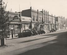 Archival view, from the northwest, of the Modern Bakery (centre-right), Carberry, 1944; Carberry Plains Archives, 1944