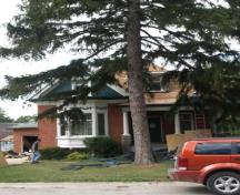 Of note are the fluted Doric columns on the front porch.; Kayla Jonas, 2008.