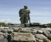 Primary view, from the west, of the Belgian War Memorial, Winnipeg, 2006; Historic Resources Branch, Manitoba Culture, Heritage and Tourism, 2006