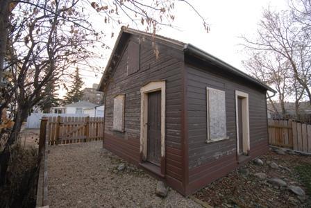 The Trounce House, Front View, 2005.