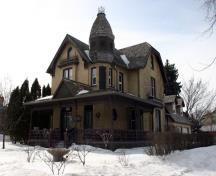 View of the northeast corner of the Stodders House, Morden, 2005; Historic Resources Branch, Manitoba Culture, Heritage and Tourism, 2005