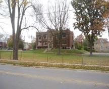 Featured is the prominent location of Falstaff Public School.; Paul Dubniak, 2008.