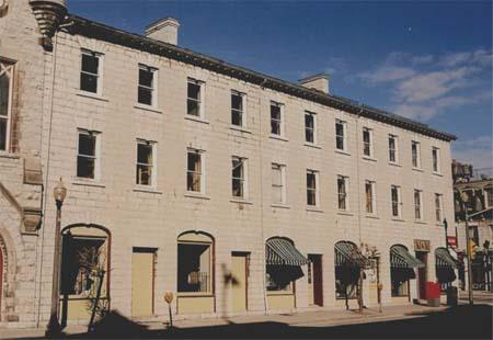 Facade, M&M Block, 2007