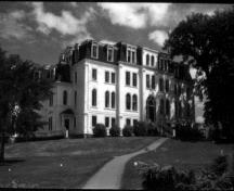 General view of Ladies' Seminary, showing its Second Empire style, 1970.; Parks Canada Agency/Agence Parcs Canada, 1970.