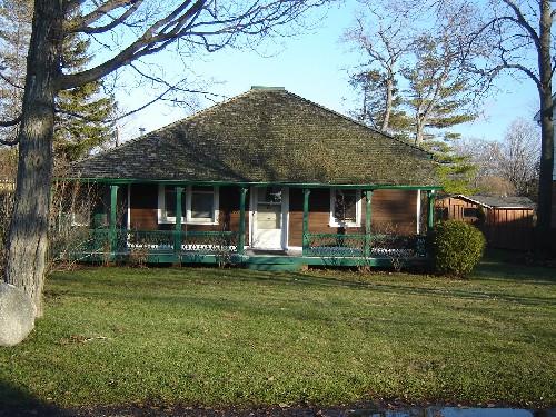 Facade, The Cottage, 2008