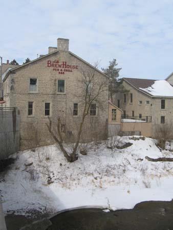 South Elevations of 140-170 St. David Street South