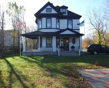 Front view, Haus Treuburg Inn, Port Hood, Nova Scotia
; Heritage Division, NS Dept. of Tourism, Culture and Heritage, 2009