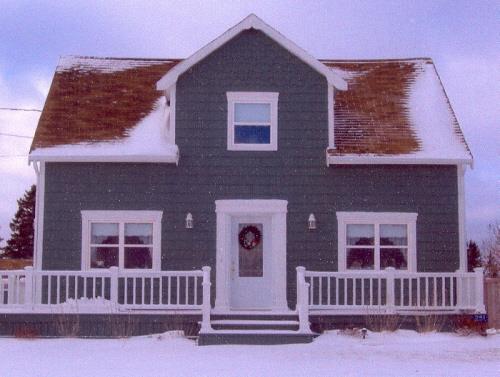 Showing front elevation