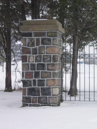 Vanastra Park Gate and Posts