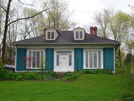 Facade, Robinson-Adamson House, 2008
