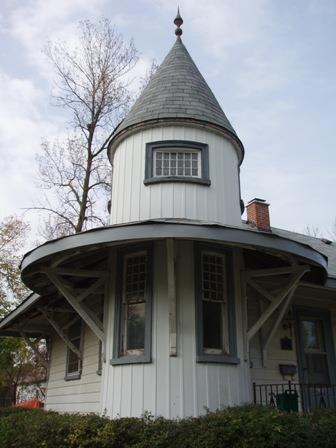 Credit Valley Railway Station