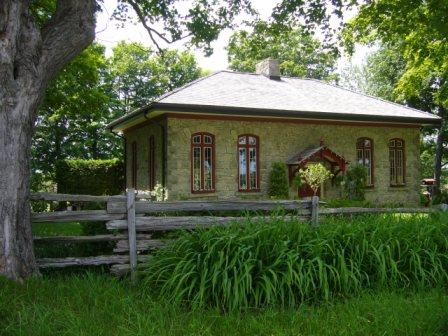 Facade and side elevation, Rosehill Schoolhouse
