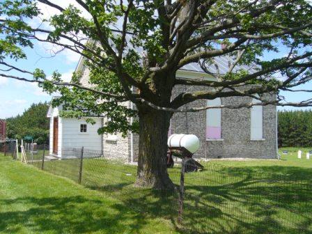 St. Andrew's Presbyterian Church and Cemetery