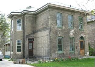 12 Ada Avenue