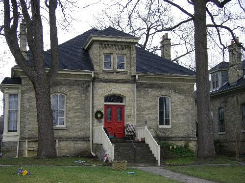 Facade, McClary Cottage, 2008
