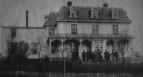 Archive image of front elevation verandah, c 1880